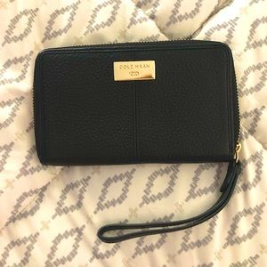 Cole Haan Kiera Smartphone Wallet Wristlet👝🕶📱